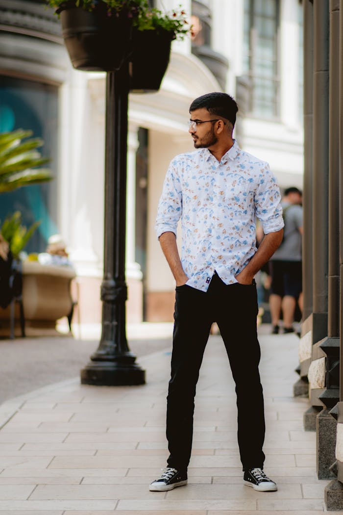 Services-01 stylish-young-man-in-urban-street-setting-33356572